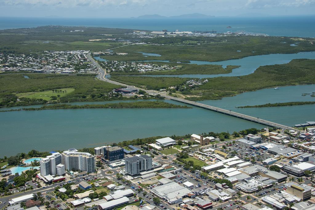 Mid City Motor Inn Mackay Buitenkant foto