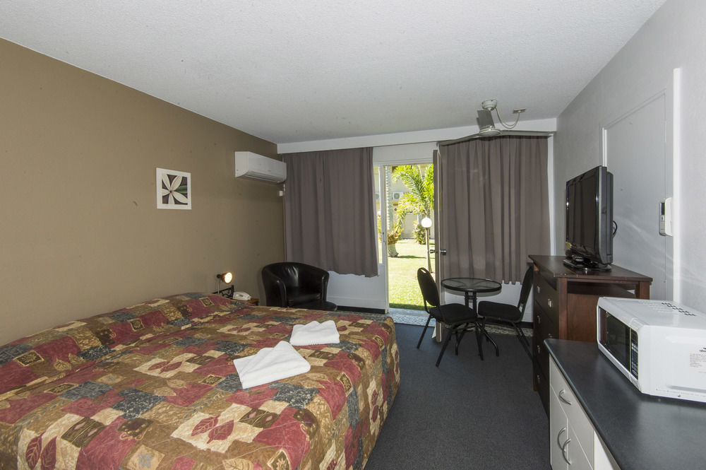 Mid City Motor Inn Mackay Buitenkant foto